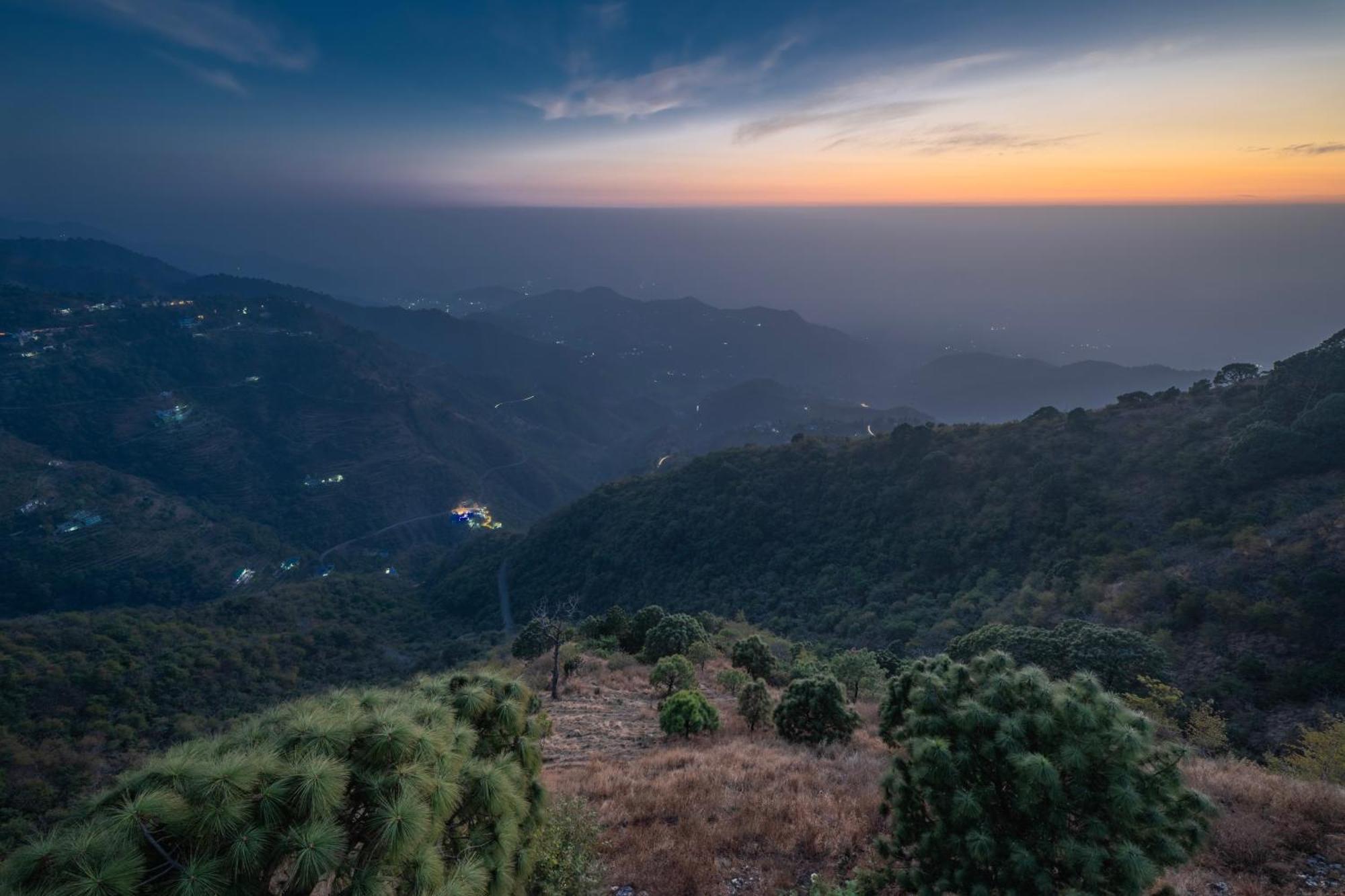 The Rohi Villa Kasauli 3Br Open Air Terrace Garden ภายนอก รูปภาพ